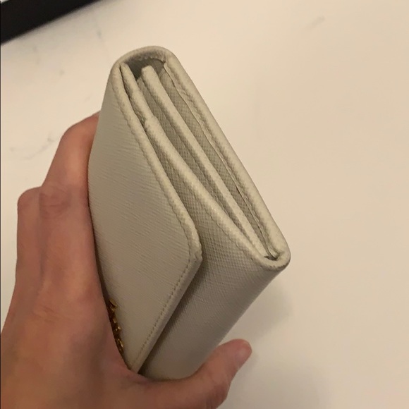 SOLD Prada saffiano long wallet - Picture 7 of 10